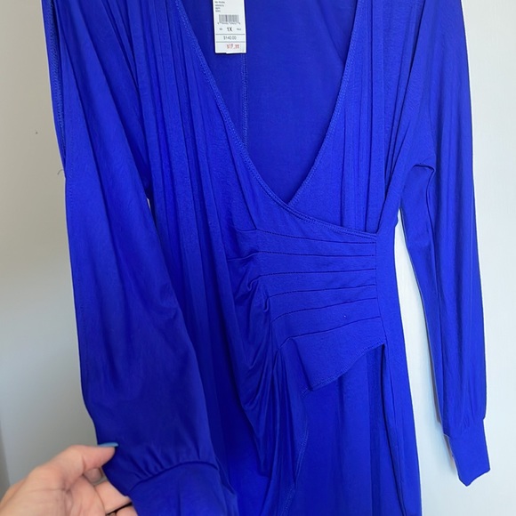 Beautiful royal blue dress with crossover front & gathering at the side. size1X - Picture 4 of 5